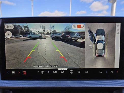 Used 2025 Ford Explorer ST-Line w/ ST-Line Street Pack image 23