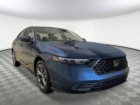 New 2026 Honda Accord EX-L image 9