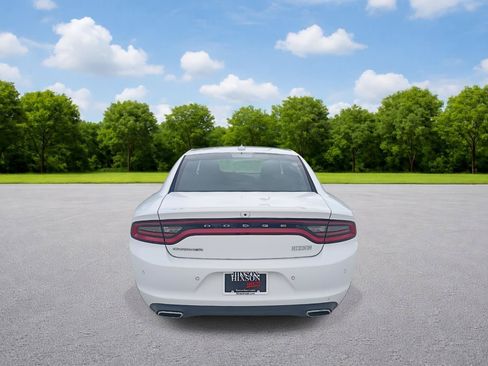 Used 2023 Dodge Charger SXT RWD image 6
