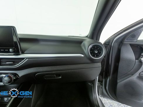 Used 2023 Kia Forte GT-Line w/ GT-Line Technology Package FWD image 41