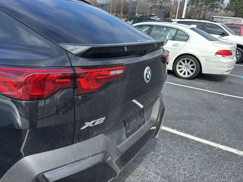 Used 2025 BMW X2 xDrive28i w/ Premium Package image 8