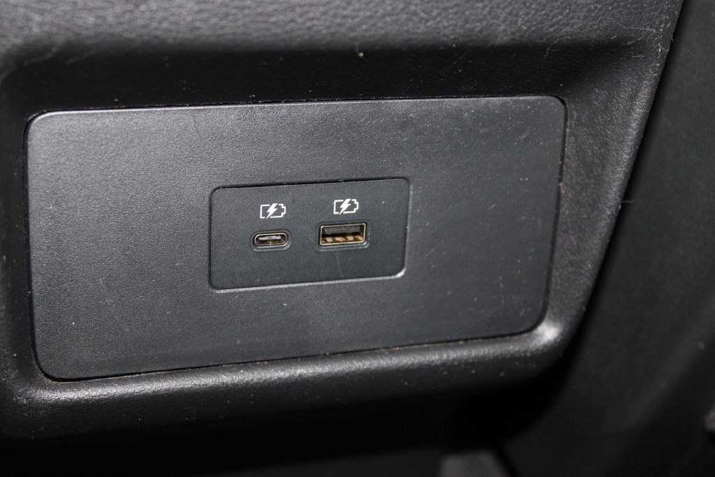 Used 2023 Nissan Rogue SV AWD/4WD image 52