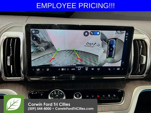 New 2026 Ford Expedition Max Platinum w/ Platinum Ultimate Package AWD/4WD image 22