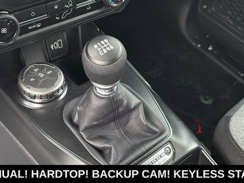 New 2026 Ford Bronco 4-Door image 18