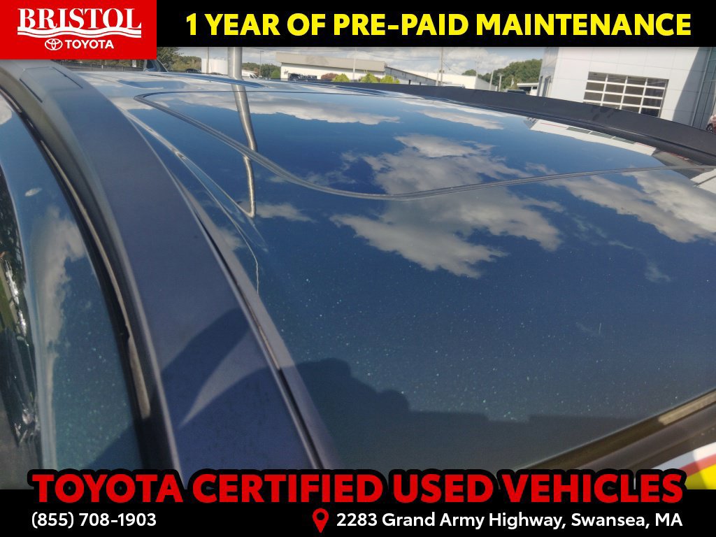 Certified 2024 Toyota Corolla Cross LE w/ Moonroof Package AWD/4WD image 9