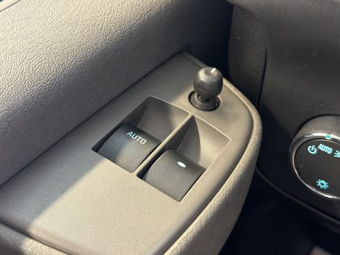 Used 2024 Chevrolet Express 2500 w/ Driver Convenience Package image 43