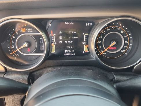 Used 2018 Jeep Wrangler Unlimited Sport S AWD/4WD image 15