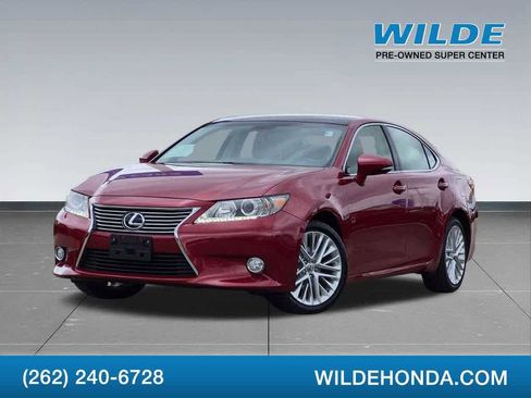 Used 2013 Lexus ES 350 w/ Ultra Luxury Pkg FWD image 2