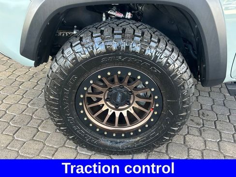 Used 2023 Toyota Tacoma TRD Off-Road image 18