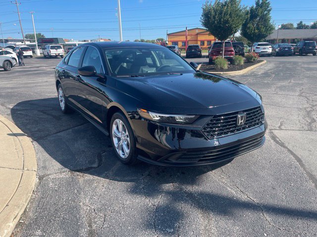 New 2026 Honda Accord LX image 4