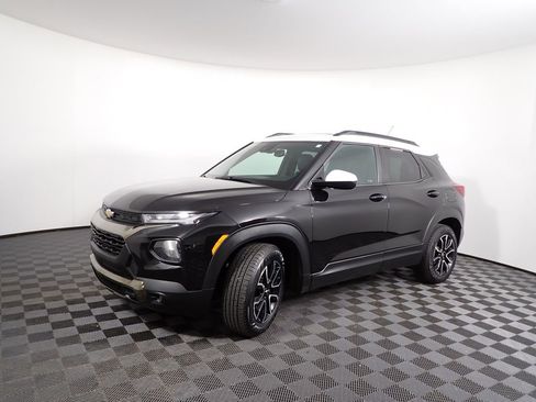 Used 2021 Chevrolet TrailBlazer ACTIV w/ Sun and Liftgate Package image 12