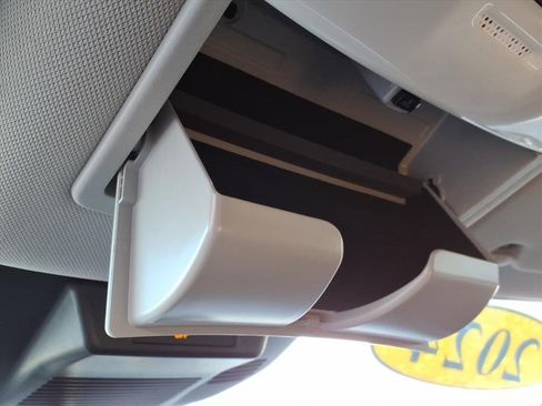 Certified 2024 Nissan Rogue S image 24