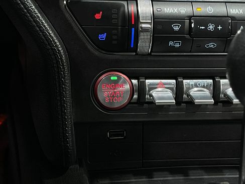 Used 2018 Ford Mustang Premium image 20