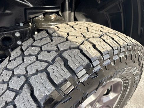 Certified 2023 Jeep Gladiator Rubicon w/ LED Lighting Group image 30