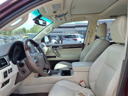 Used 2016 Lexus GX 460 w/ Premium Package AWD/4WD image 16