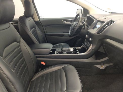 Used 2019 Ford Edge SEL w/ Equipment Group 201A FWD image 21