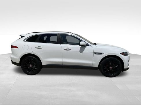 Used 2017 Jaguar F-PACE Prestige AWD/4WD image 4