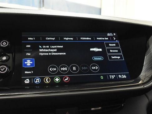 Used 2023 Buick Envision Essence w/ Sport Touring Package AWD/4WD image 17