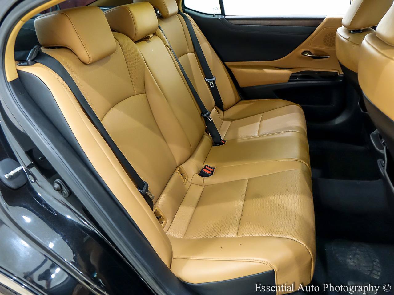 Used 2023 Lexus ES 350 w/ Premium Package FWD image 29