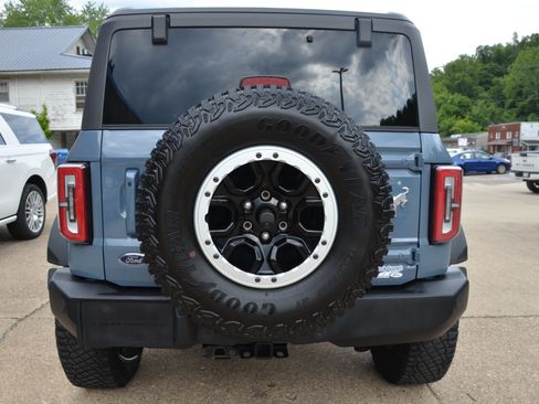 Used 2023 Ford Bronco Outer Banks w/ Sasquatch Package AWD/4WD image 6