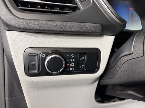 Used 2023 Ford Escape Active image 31