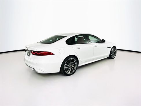 New 2024 Jaguar XF R-Dynamic SE image 5