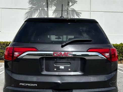 Used 2019 GMC Acadia SLE image 5