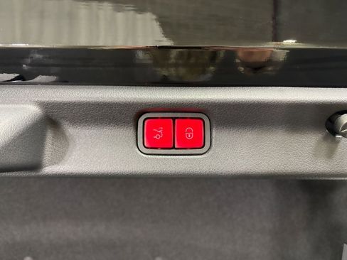 Certified 2023 Mercedes-Benz EQE AMG 4MATIC Sedan image 35