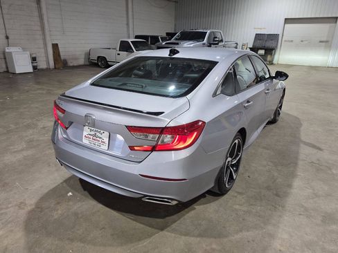 Used 2021 Honda Accord Sport image 10