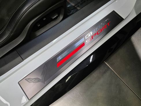 Used 2019 Chevrolet Corvette Grand Sport RWD image 21