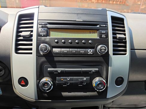Used 2014 Nissan Frontier S w/ S Preferred Package RWD image 13