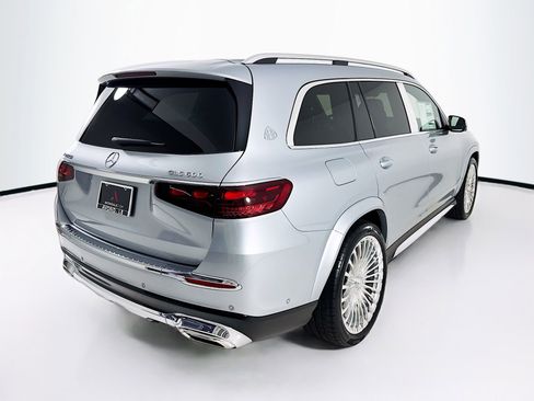 New 2026 Mercedes-Benz Maybach GLS 600 4MATIC image 8