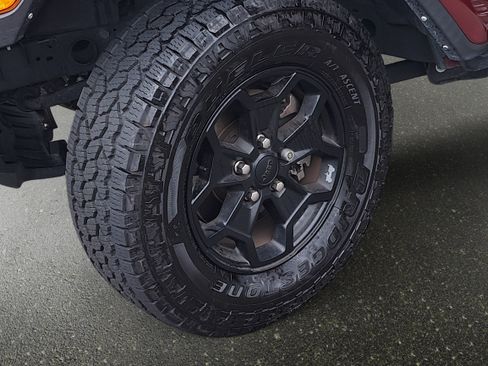 Used 2022 Jeep Gladiator Overland AWD/4WD image 25