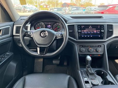 Used 2019 Volkswagen Atlas SE w/ Towing Package image 22
