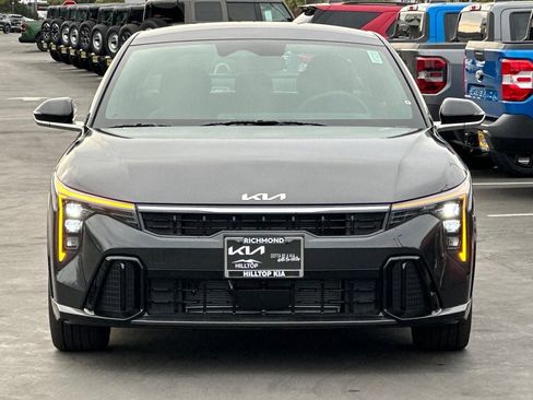 New 2026 Kia K4 GT-Line image 9