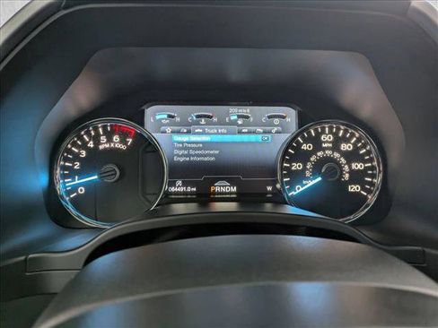 Used 2018 Ford F150 Lariat w/ Equipment Group 502A Luxury image 10