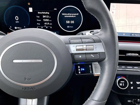 Used 2025 Hyundai Sonata Limited image 24