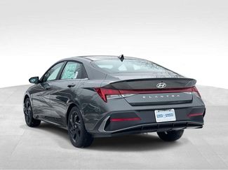 New 2026 Hyundai Elantra SEL Sport Premium FWD video 3
