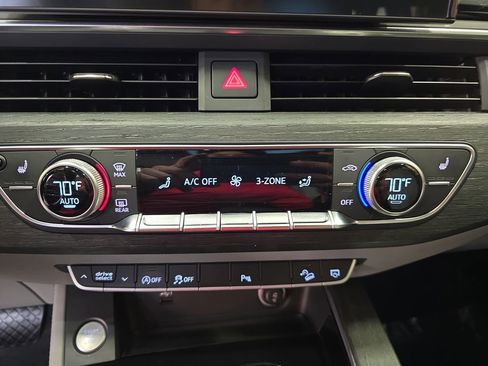 Used 2021 Audi A4 2.0T allroad Premium Plus w/ Premium Plus Package image 24