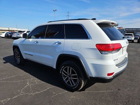 Used 2019 Jeep Grand Cherokee Limited AWD/4WD image 4