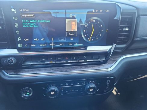 Used 2023 Chevrolet Silverado 1500 LT Trail Boss image 11