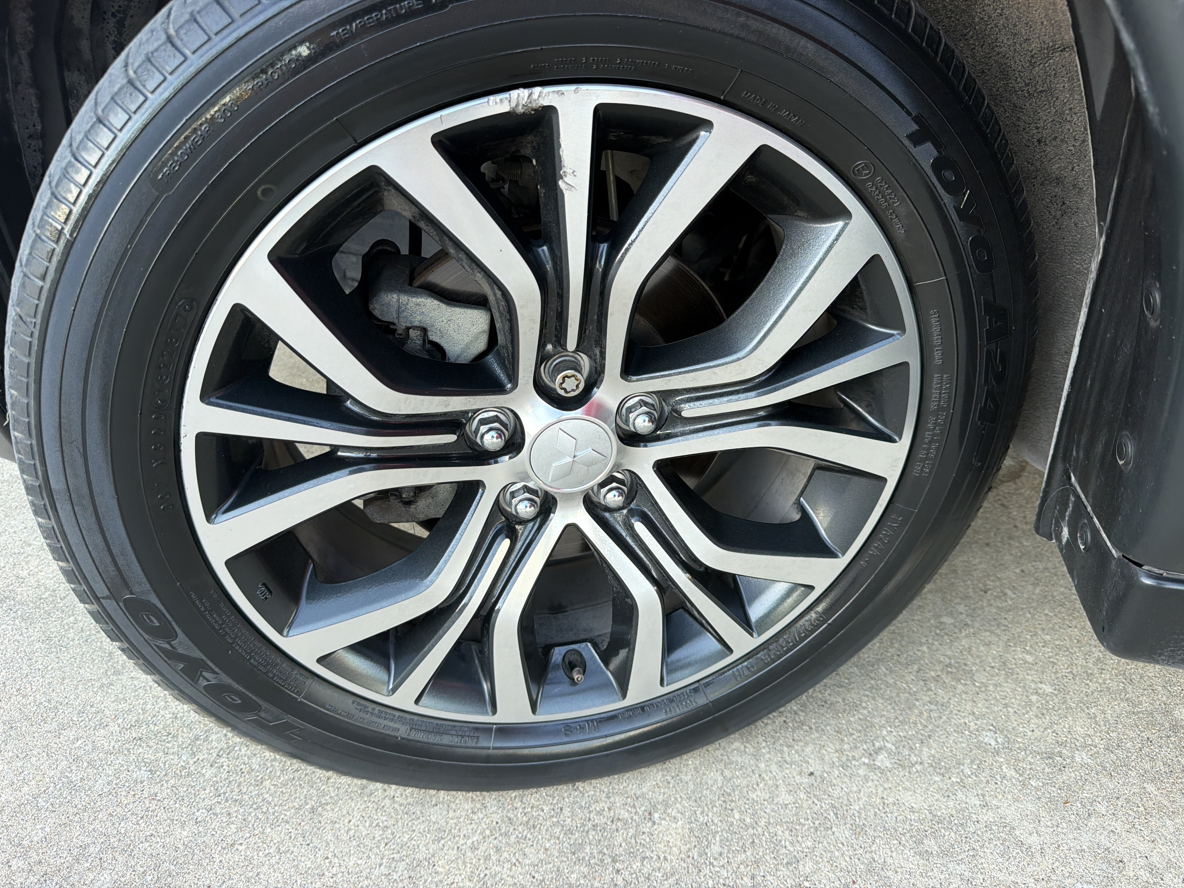 Used 2018 Mitsubishi Outlander SE FWD image 38