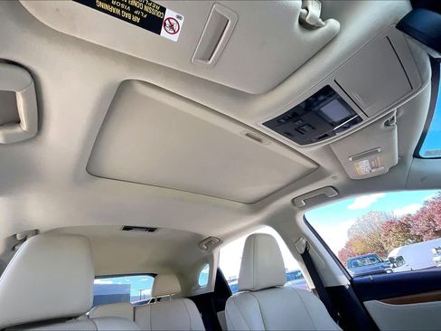 Used 2020 Lexus RX 350 AWD w/ Premium Package image 12