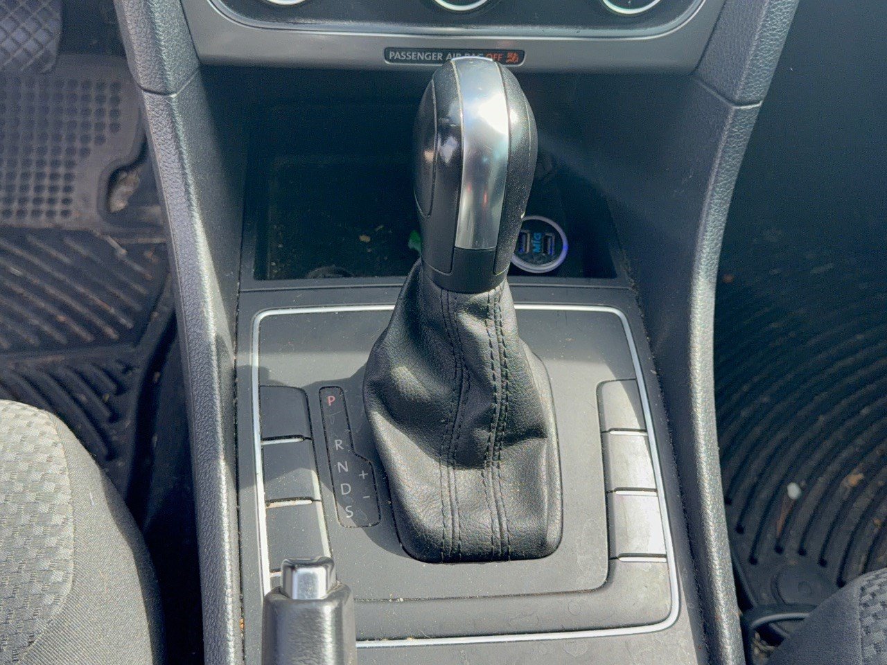 Used 2013 Volkswagen Passat 2.5 S FWD image 21