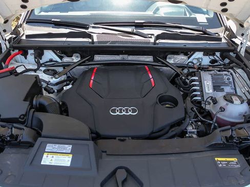 Used 2023 Audi SQ5 Prestige w/ Prestige Package AWD/4WD image 27