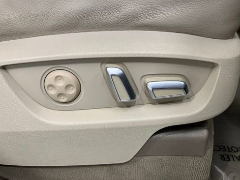 Used 2015 Audi Q7 3.0T Premium Plus w/ Premium Plus Package image 50