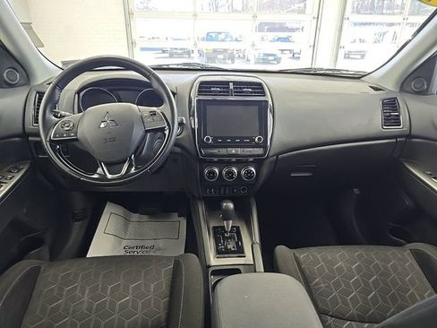Used 2021 Mitsubishi Outlander Sport ES image 11