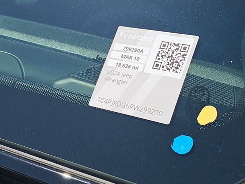 Used 2024 Jeep Wrangler Willys image 25