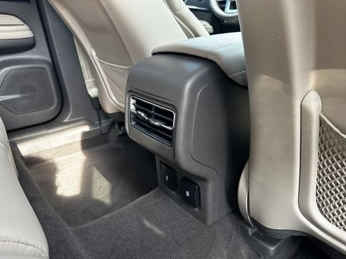Certified 2024 Lincoln Corsair AWD w/ Equipment Group 101A image 39