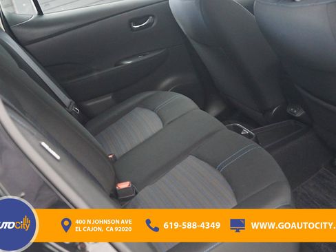 Used 2023 Nissan Leaf S image 13